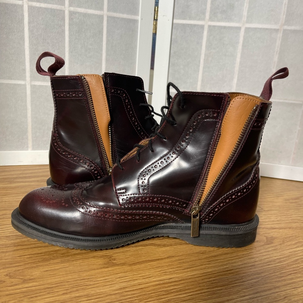 Doc Martens Delphine boots